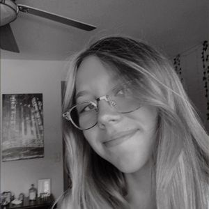 Meet your Posher, Joselyn